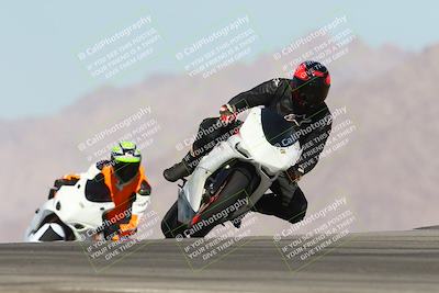 media/Oct-21-2024-Moto Forza (Mon) [[0d67646773]]/B Group/Session 3 (Turn 9)/